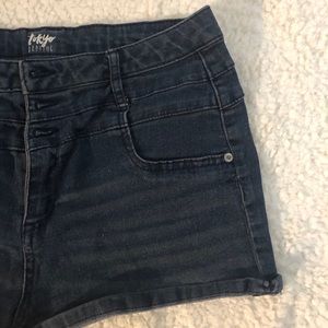 Cheeky high waisted shorts